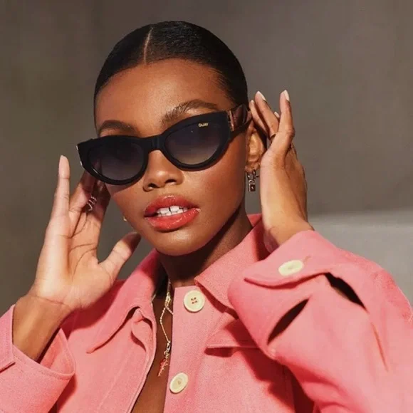 ?QUAY? Mad Cute Cat Eye Polarized Sunglasses QUAY Mad Cute 50mm Polarized Cat Eye Sunglasses | Nordstrom main image 4